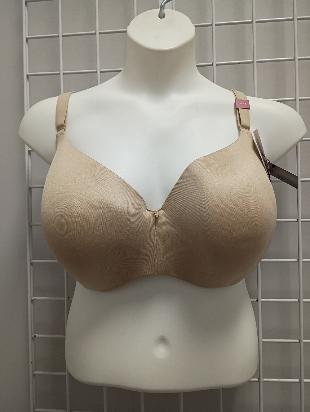 BRAND NEW Smooth Nude Full-Coverage T-Shirt Bra - Seamless Support